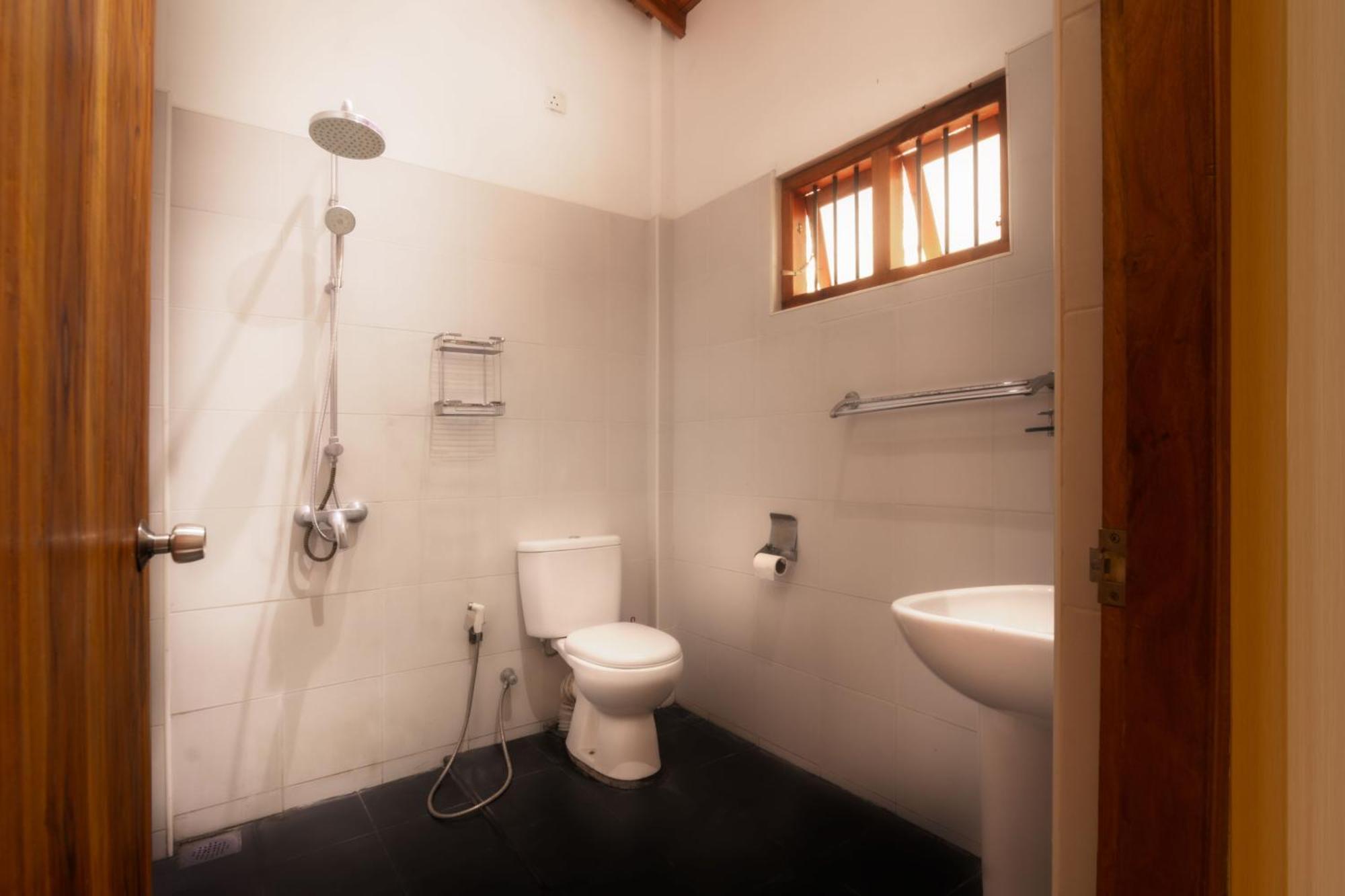Hotel Arugambay Coco Bay Arugam Bay Habitación foto
