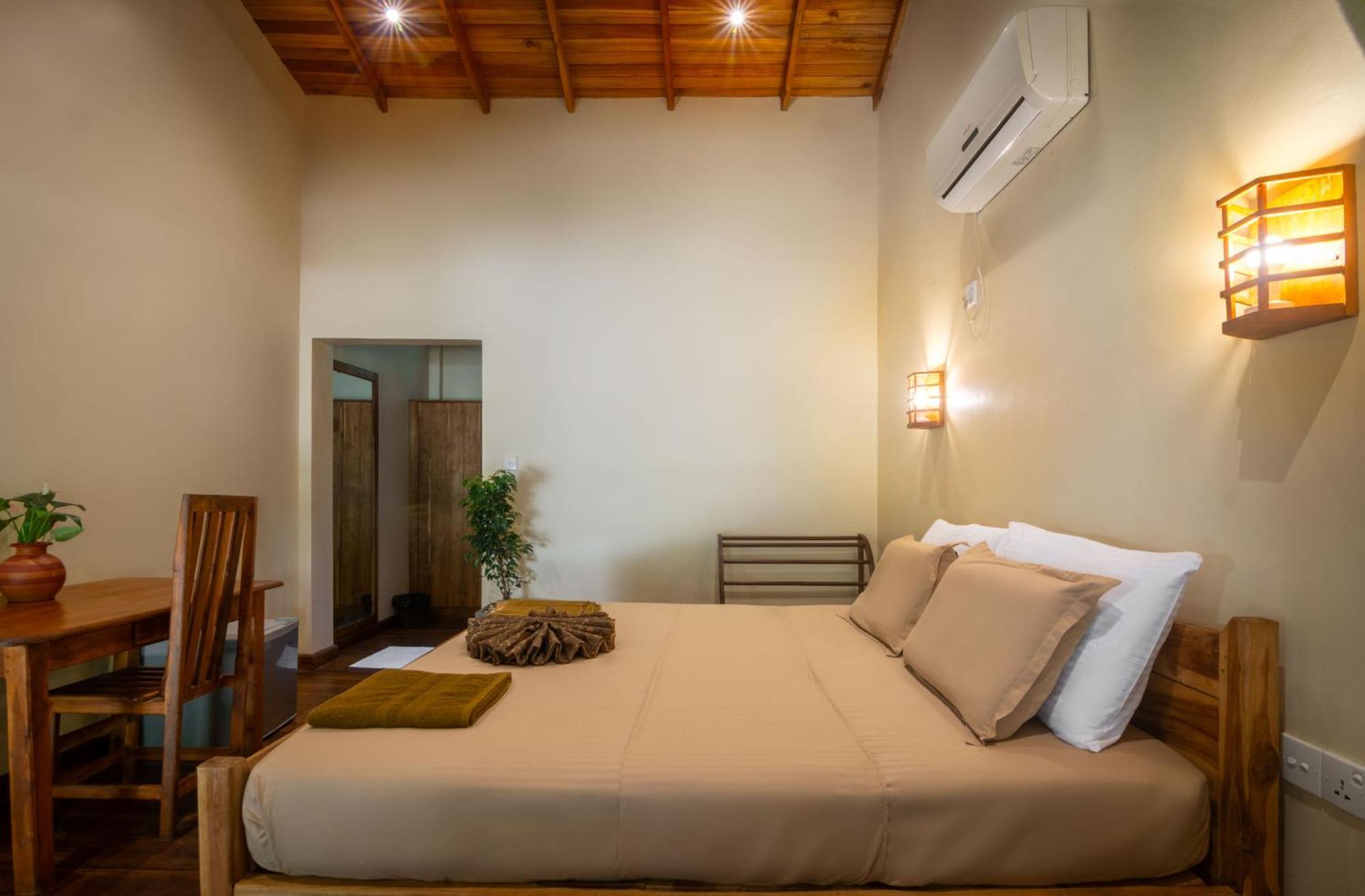 Hotel Arugambay Coco Bay Arugam Bay Habitación foto